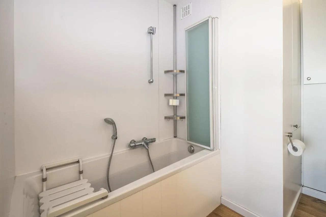 Res Helix 1Slp Kamer App Zeezicht En Parking Middelkerke Apartment